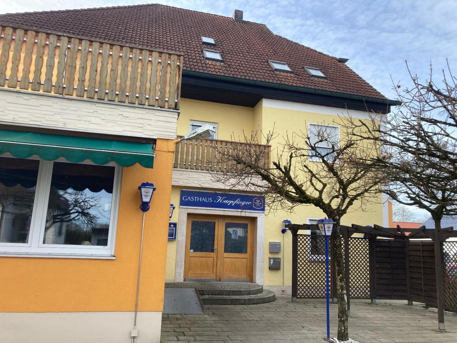 Gasthaus Karpfinger Aiterhofen Екстер'єр фото