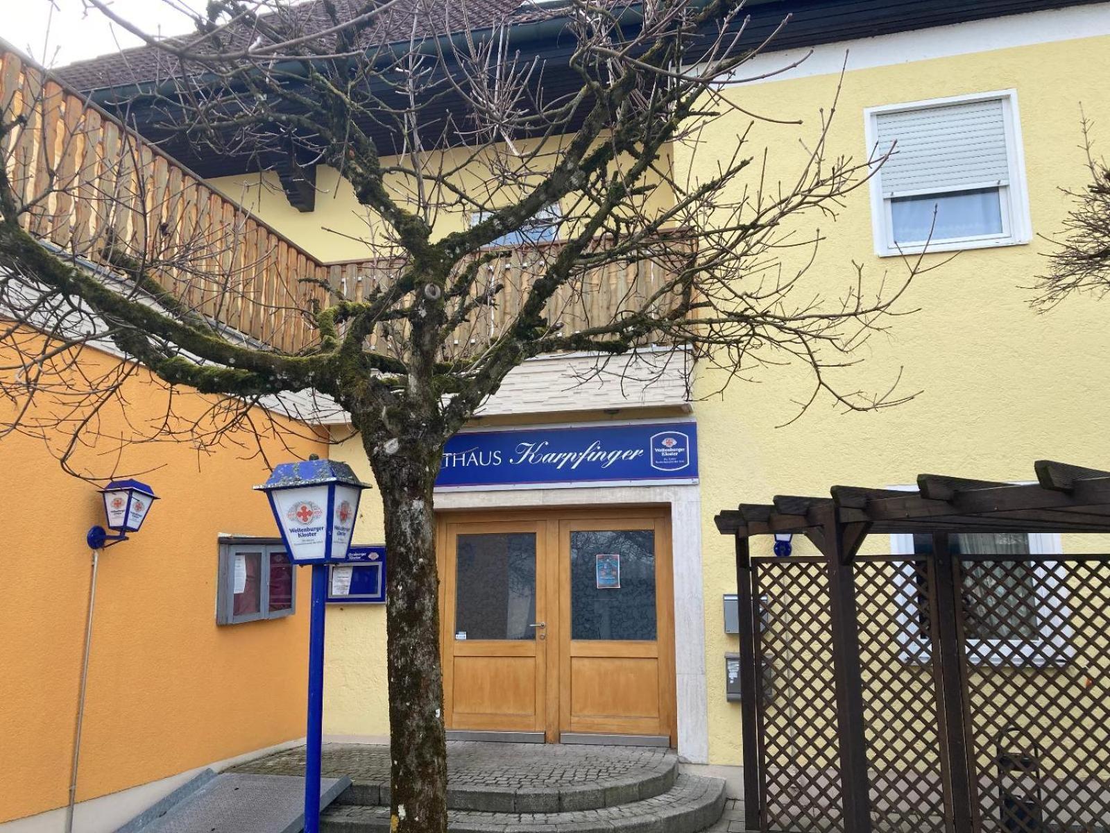 Gasthaus Karpfinger Aiterhofen Екстер'єр фото