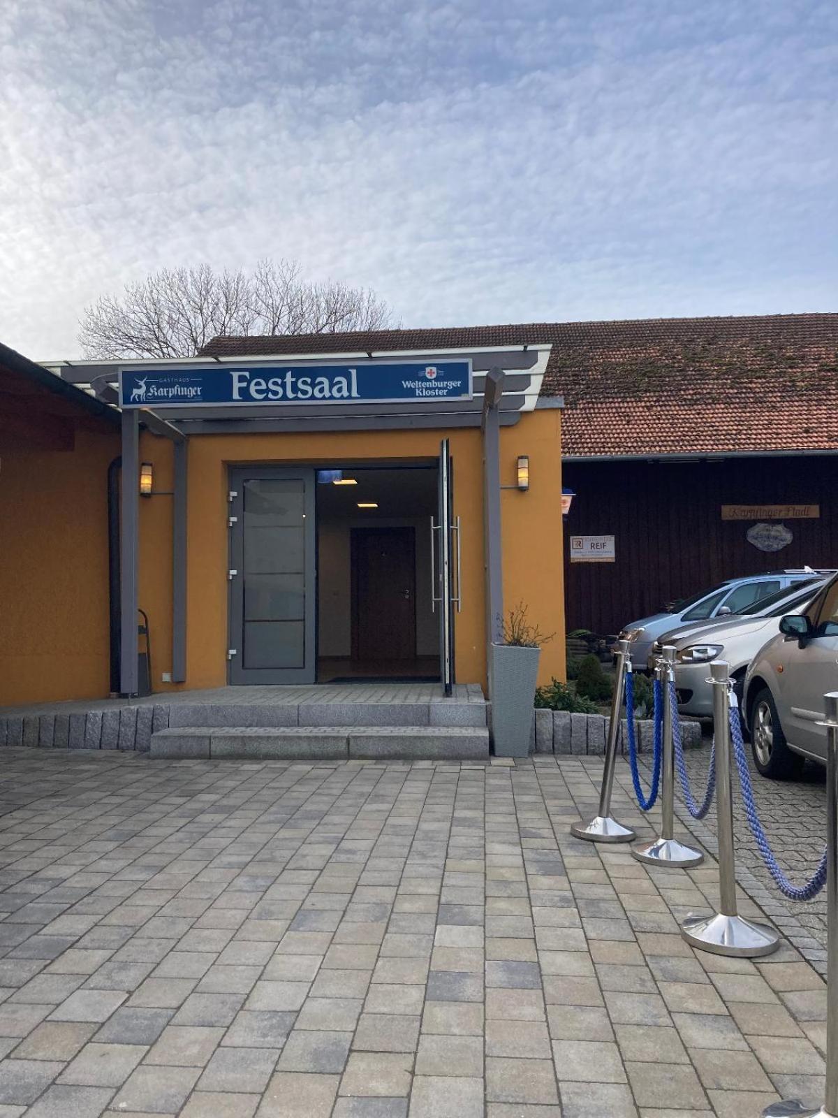 Gasthaus Karpfinger Aiterhofen Екстер'єр фото